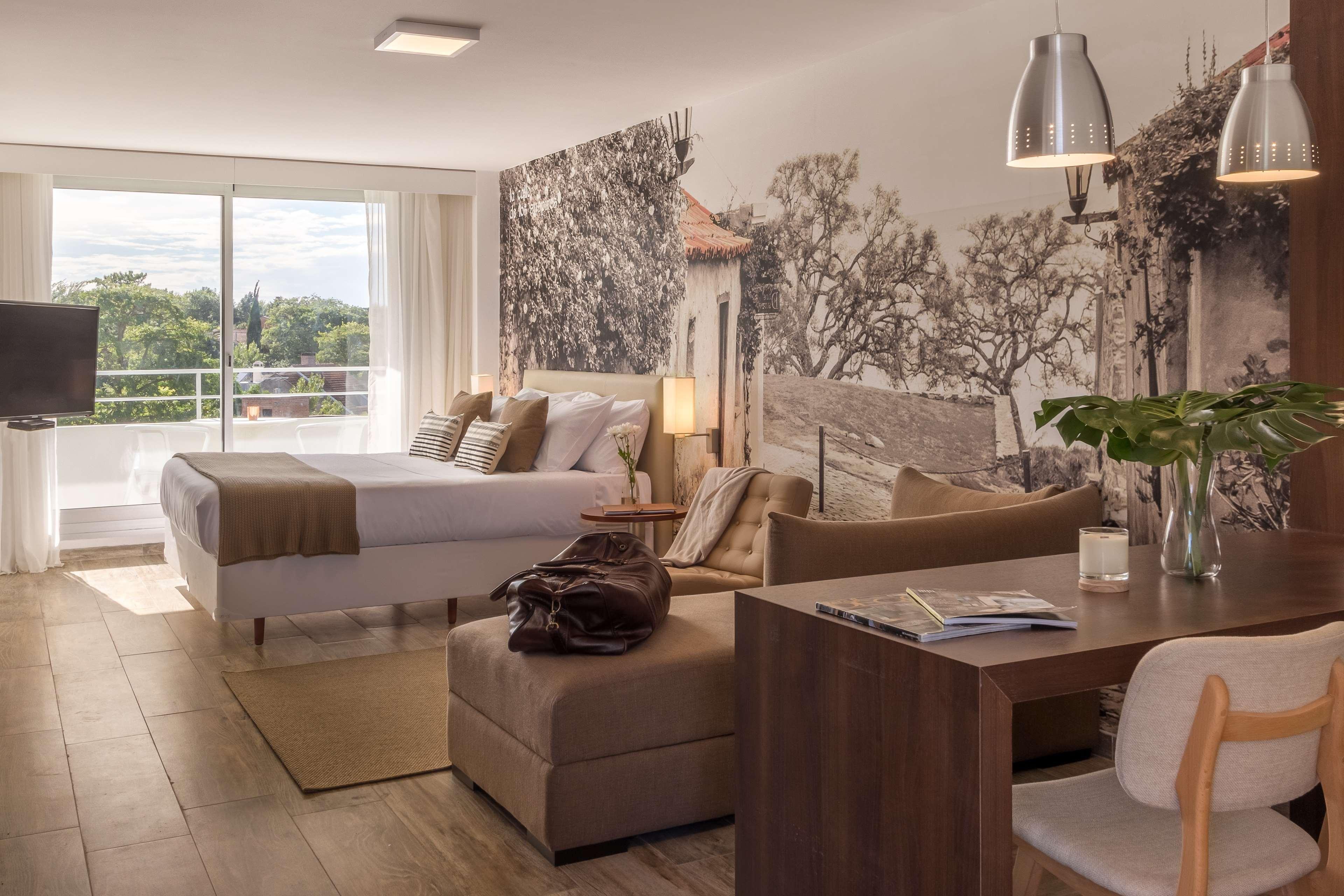 Dazzler By Wyndham Colonia Hotel Colonia del Sacramento Exterior photo